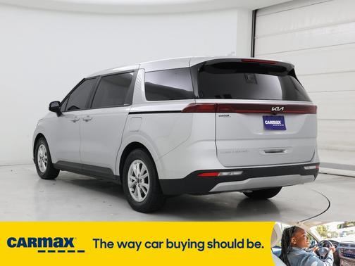 2022 Kia Carnival LXS