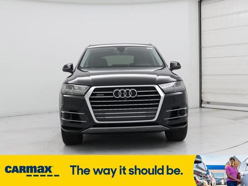 2019 Audi Q7 Premium Plus