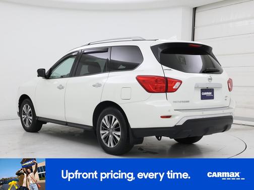 2019 Nissan Pathfinder SL