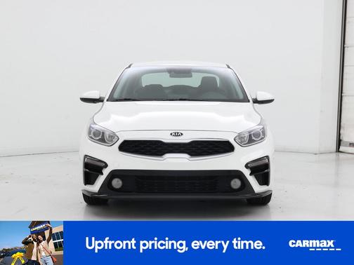 White 2019 Kia Forte FE