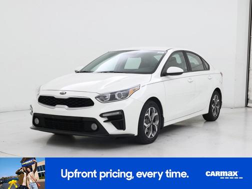 White 2019 Kia Forte FE