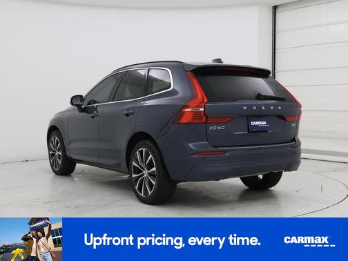 2022 Volvo XC60 B5 Momentum