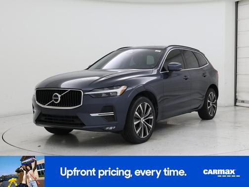 2022 Volvo XC60 B5 Momentum