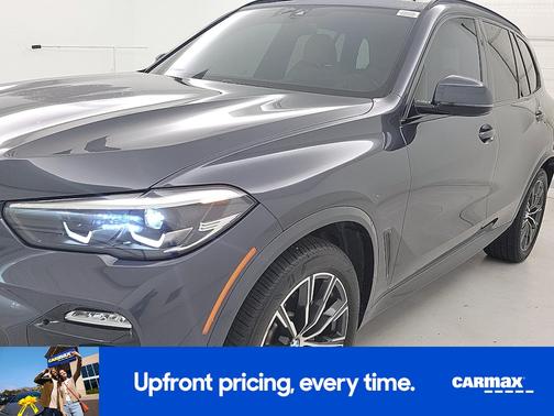 Gray 2021 BMW X5 sDrive40i