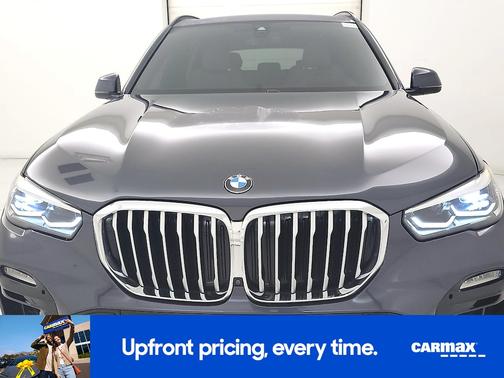 Gray 2021 BMW X5 sDrive40i