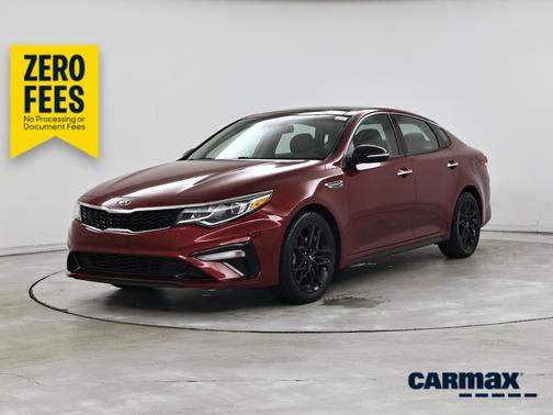 Red 2020 Kia Optima SE