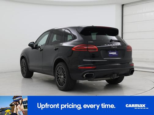 2017 Porsche Cayenne Platinum