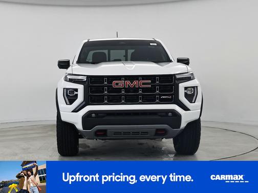 2023 GMC Canyon AT4