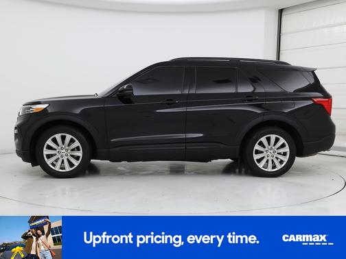 Black 2023 Ford Explorer Limited