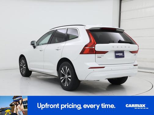 White 2023 Volvo XC60 B5 Core