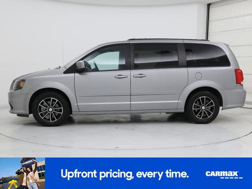Silver 2016 Dodge Grand Caravan R/T