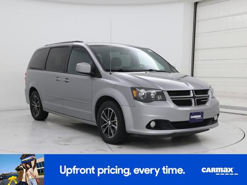 Silver 2016 Dodge Grand Caravan R/T