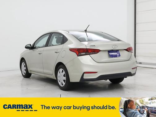 2019 Hyundai Accent SE