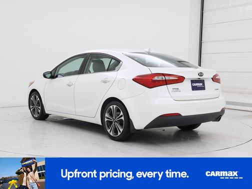 White 2014 Kia Forte EX