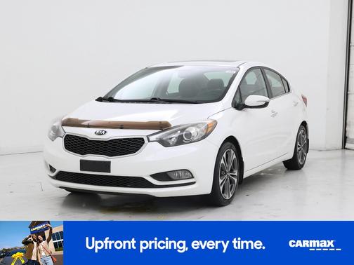 White 2014 Kia Forte EX