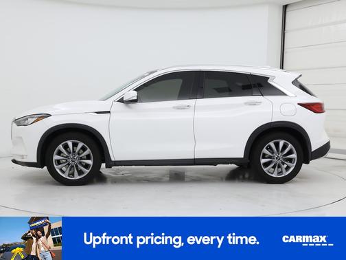 White 2022 INFINITI QX50 Luxe