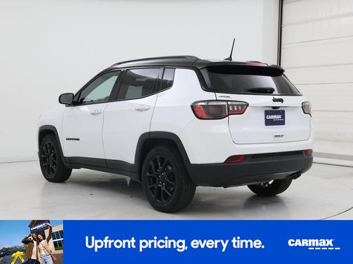 White 2022 Jeep Compass Altitude