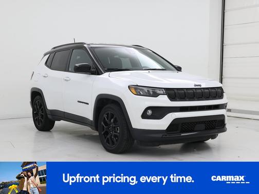 White 2022 Jeep Compass Altitude
