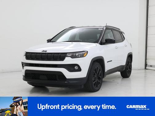 White 2022 Jeep Compass Altitude