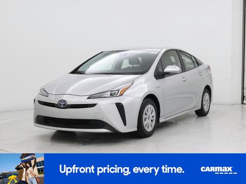 2022 Toyota Prius LE