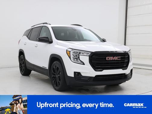 White 2022 GMC Terrain SLT