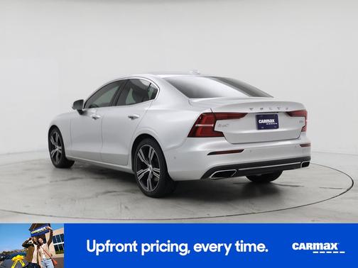 2022 Volvo S60 B5 Inscription