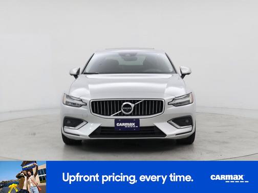 2022 Volvo S60 B5 Inscription