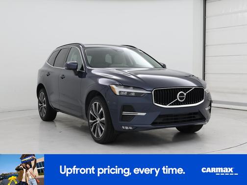2022 Volvo XC60 B5 Momentum