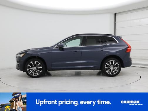 2022 Volvo XC60 B5 Momentum