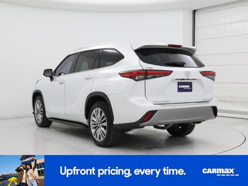2023 Toyota Highlander Platinum