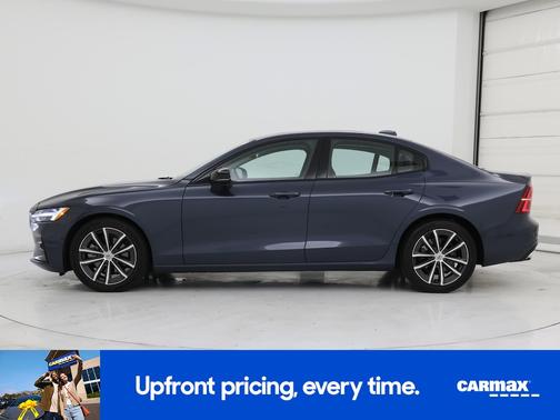 Blue 2022 Volvo S60 B5 Inscription