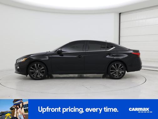 2022 Nissan Altima SR