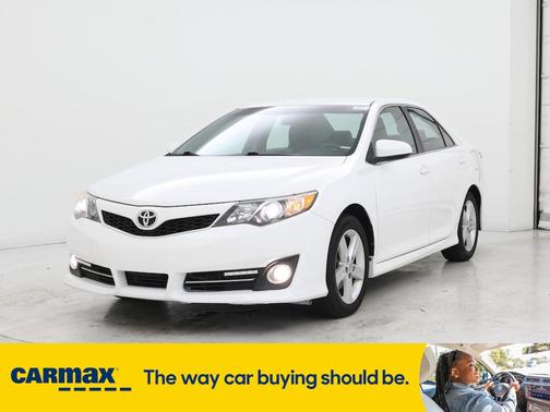 2014 Toyota Camry SE