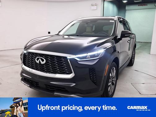 Black 2022 INFINITI QX60 Luxe