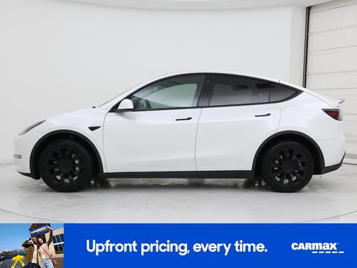 White 2022 Tesla Model Y Long Range