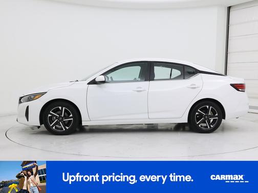 White 2024 Nissan Sentra SV