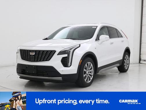 White 2022 Cadillac XT4 Sport