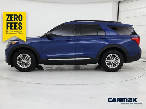 Blue 2023 Ford Explorer XLT