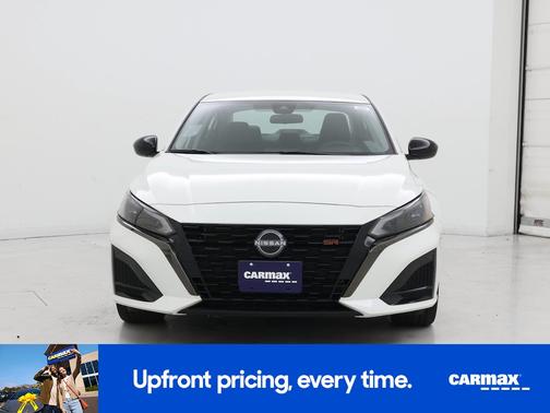 2023 Nissan Altima SR