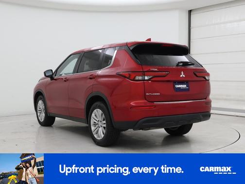 2023 Mitsubishi Outlander ES