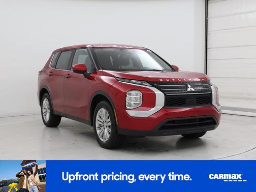 2023 Mitsubishi Outlander ES