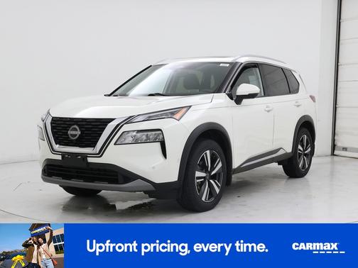 White 2023 Nissan Rogue SL