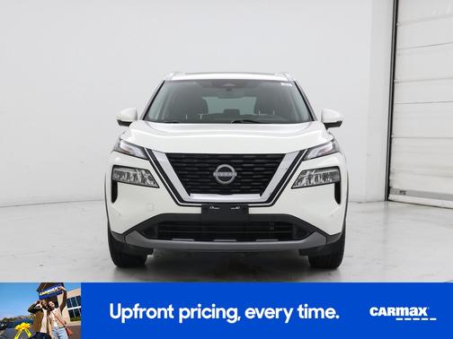 White 2023 Nissan Rogue SL