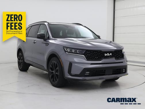Silver 2023 Kia Sorento SX