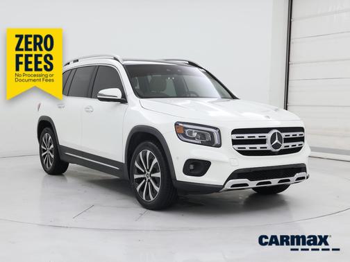 White 2022 Mercedes-Benz GLB 250