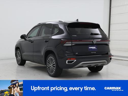 Black 2025 Volkswagen Taos SE