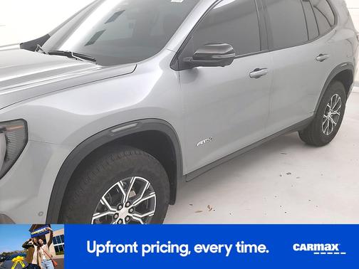 Silver 2024 GMC Acadia AT4