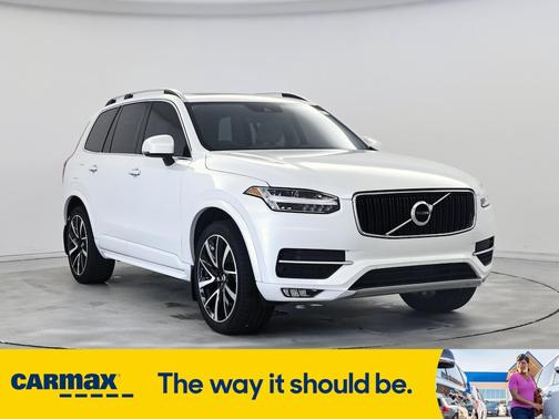 2018 Volvo XC90 T6 Momentum