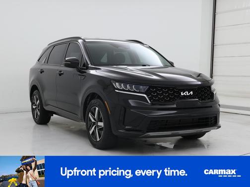 Black 2022 Kia Sorento S