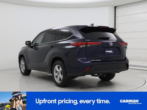 2022 Toyota Highlander LE